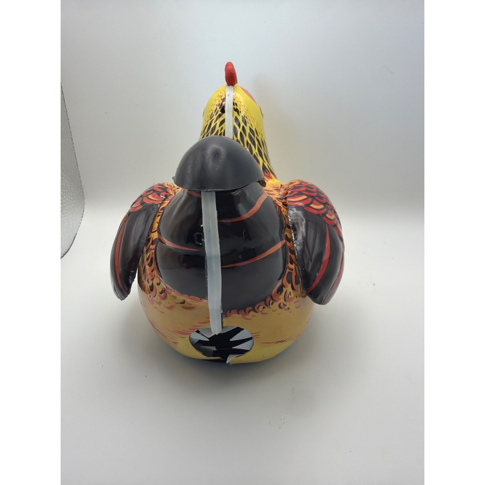 Vintage Tin Hen Laying Eggs Battery Operated Toy with Box and 4 Eggs - Picture 3 of 8